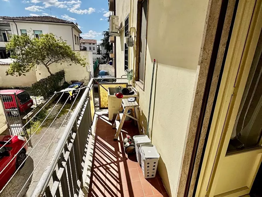 Immagine 16 di Appartamento in affitto  a Pisa