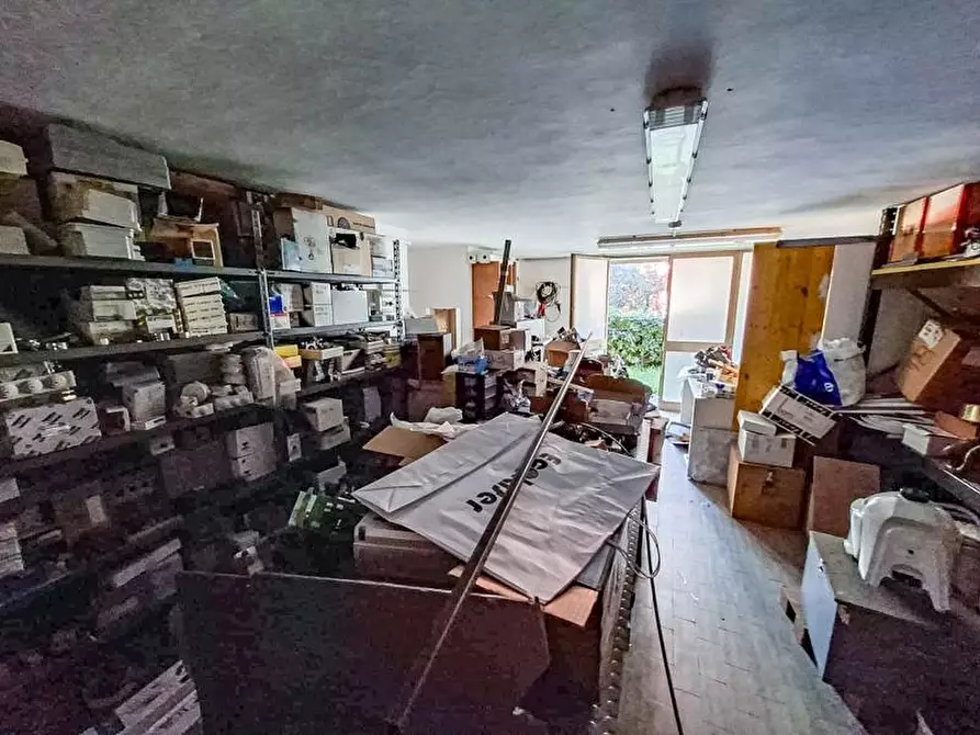 Immagine 2 di Ufficio in vendita  a Pisa