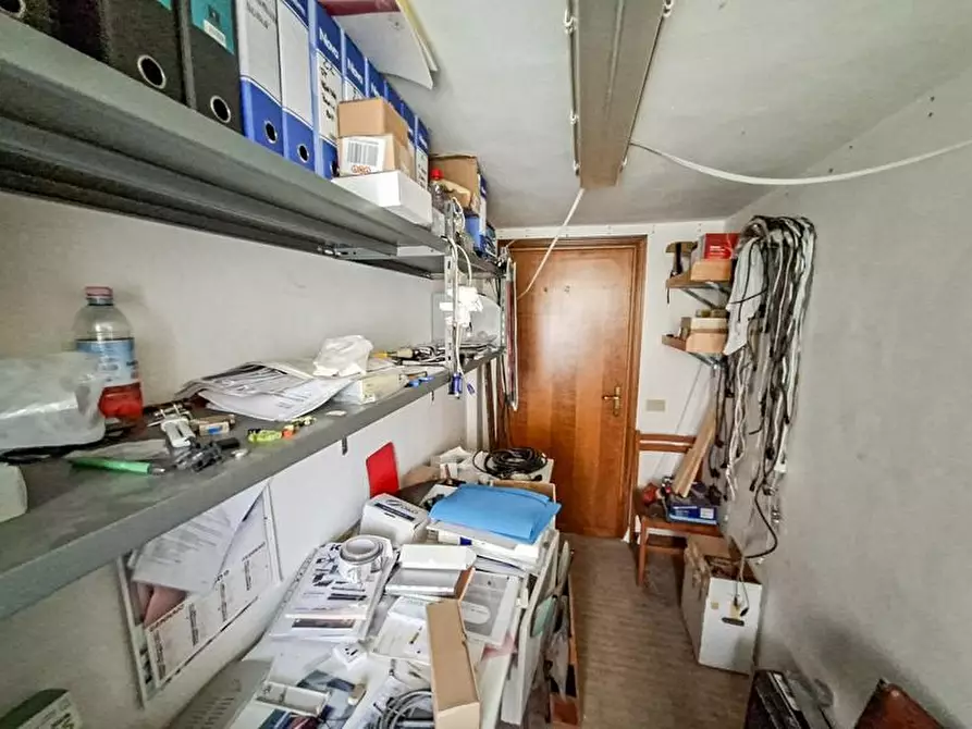 Immagine 7 di Ufficio in vendita  a Pisa