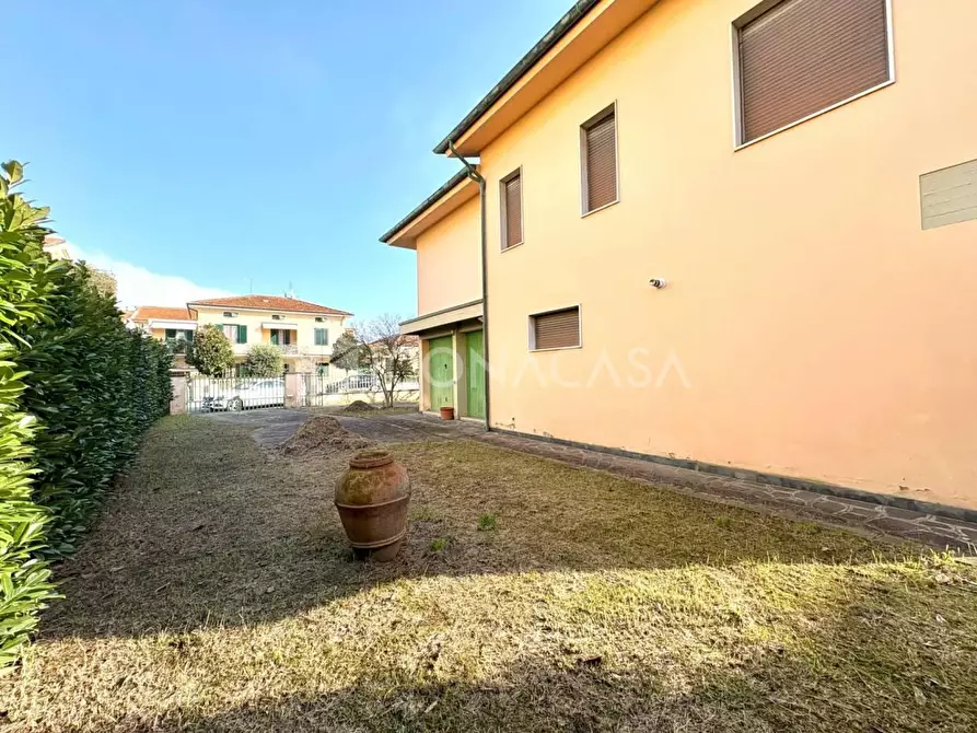 Immagine 22 di Appartamento in vendita  a Castelfranco Di Sotto