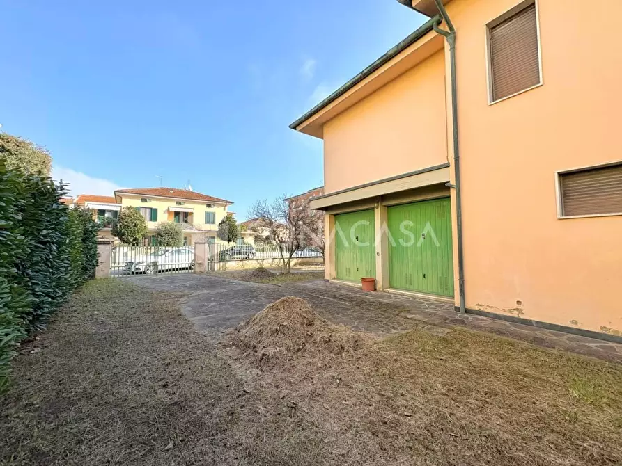 Immagine 25 di Appartamento in vendita  a Castelfranco Di Sotto
