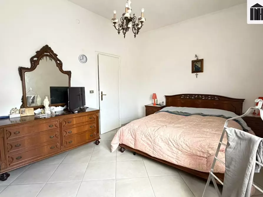 Immagine 13 di Appartamento in vendita  a Santa Croce Sull'arno