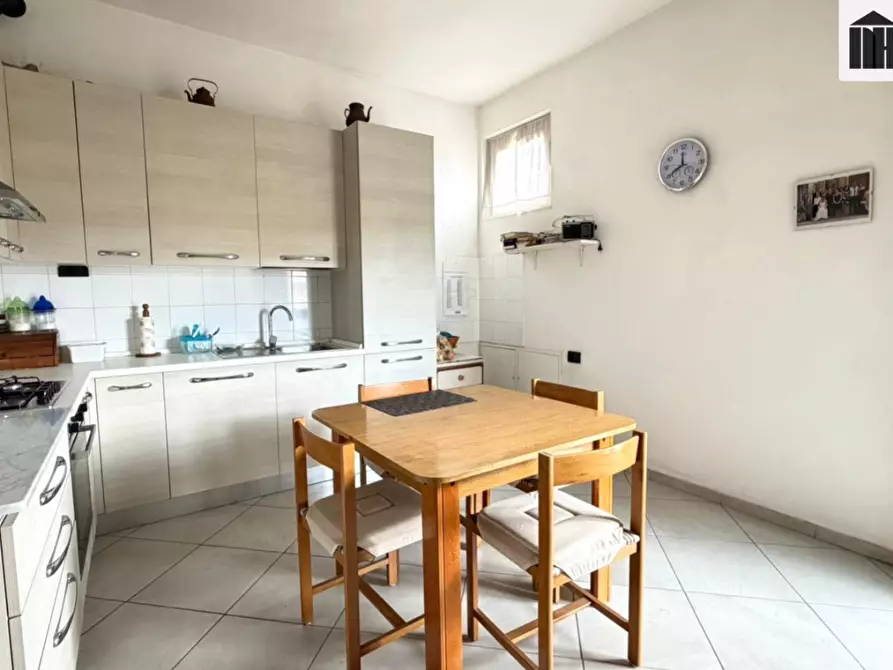 Immagine 5 di Appartamento in vendita  a Santa Croce Sull'arno