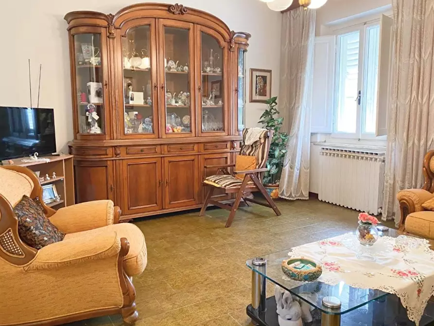 Immagine 9 di Appartamento in vendita  a Vinci