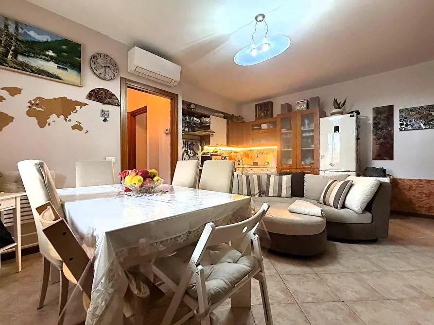 Immagine 22 di Appartamento in vendita  a Empoli