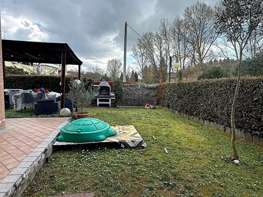 Immagine 19 di Appartamento in vendita  a Empoli