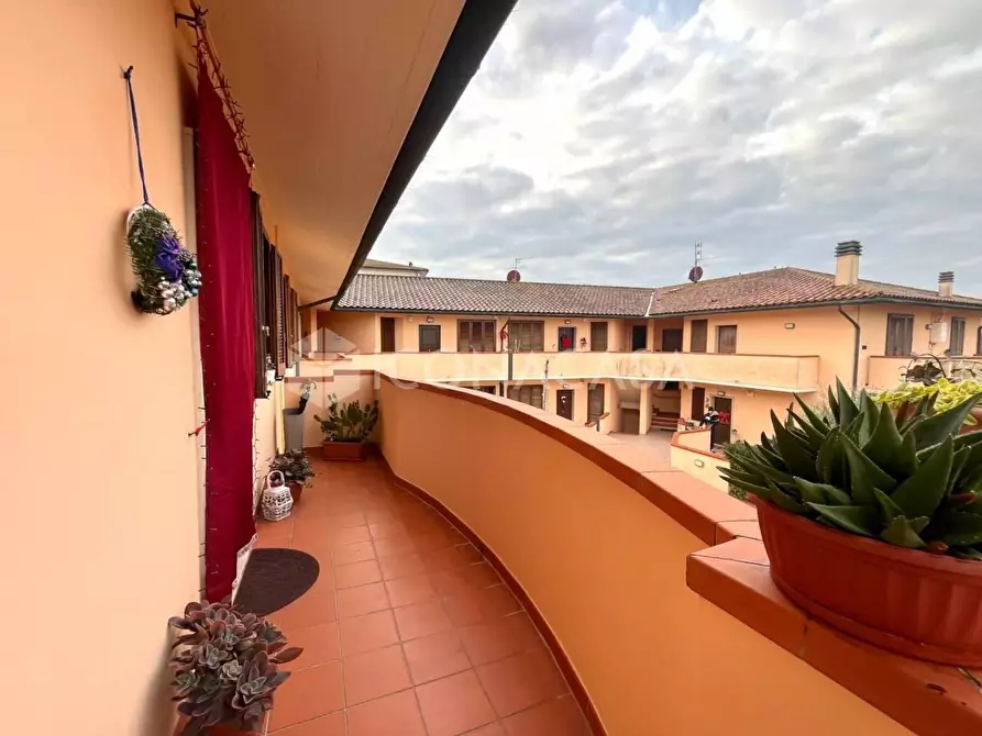 Immagine 20 di Appartamento in vendita  a Montopoli In Val D'arno