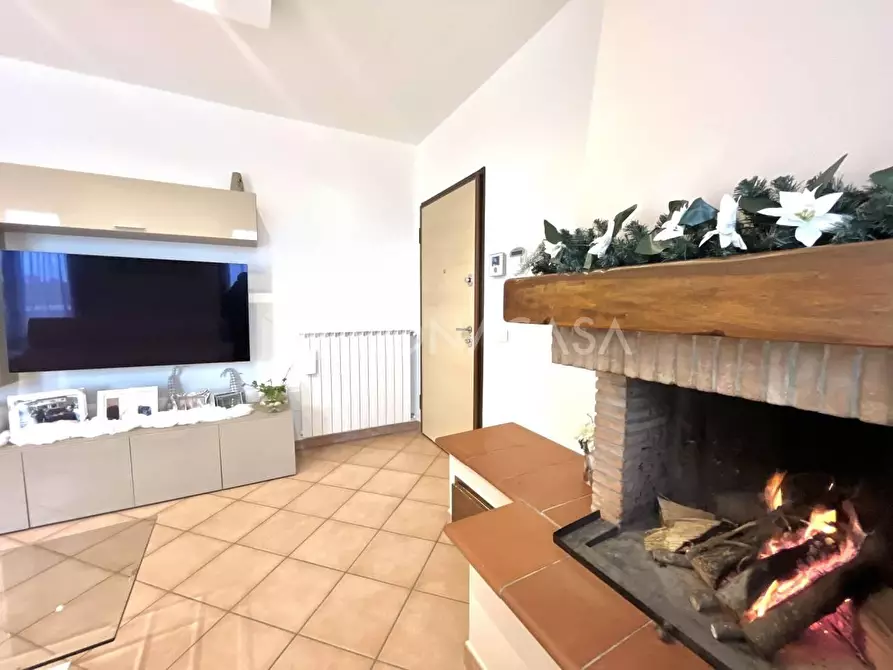 Immagine 6 di Appartamento in vendita  a Montopoli In Val D'arno