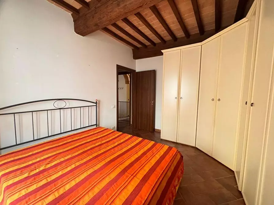 Immagine 16 di Appartamento in vendita  a Colle Di Val D'elsa