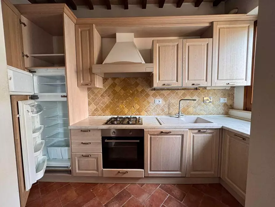 Immagine 15 di Appartamento in vendita  a Colle Di Val D'elsa