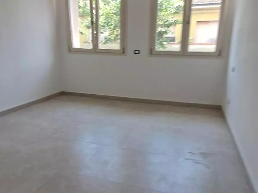Immagine 18 di Casa trifamiliare in vendita  a Cascina