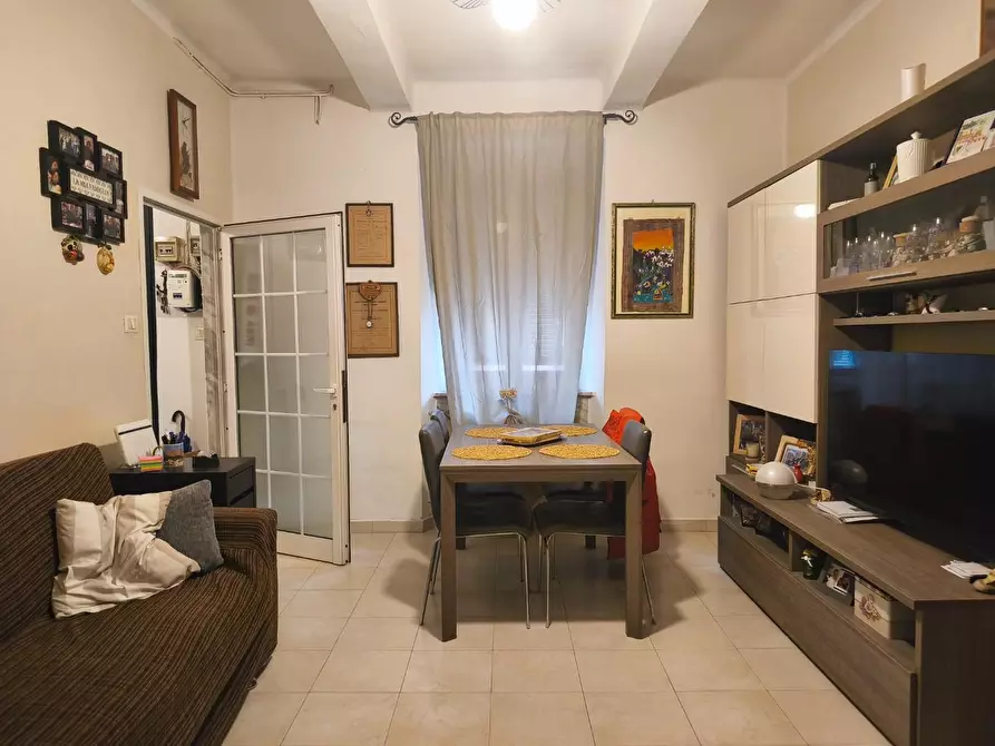 Immagine 2 di Villa in vendita  a Carrara