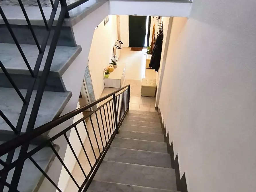 Immagine 23 di Villa in vendita  a Carrara