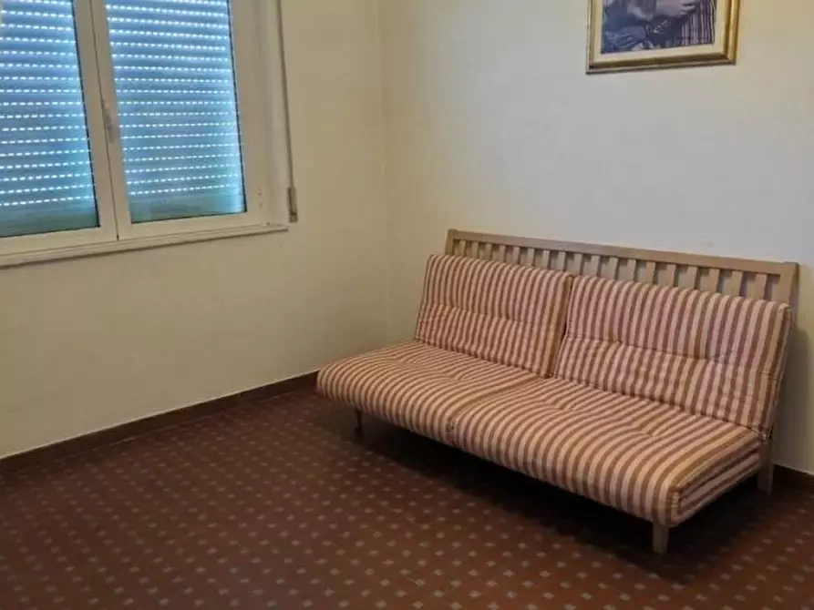 Immagine 18 di Villa in vendita  a Carrara