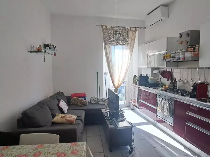 Immagine 2 di Appartamento in vendita  a Livorno