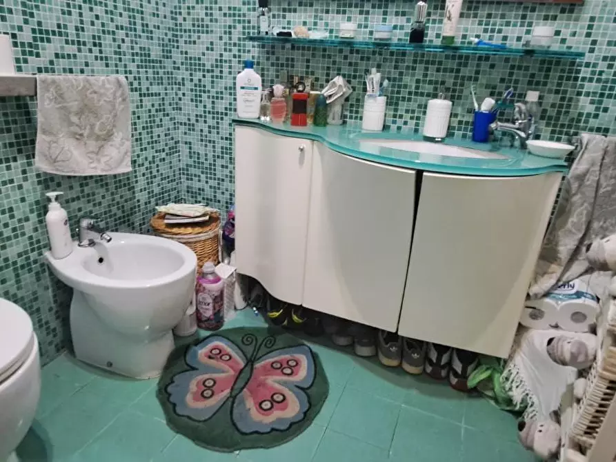 Immagine 29 di Appartamento in vendita  a Livorno