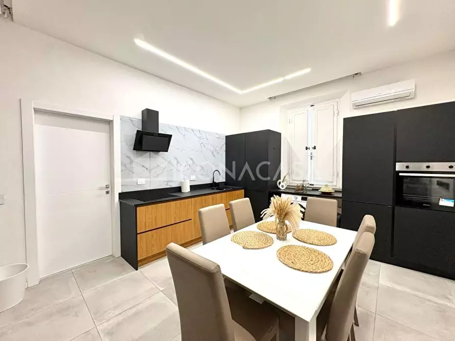 Immagine 1 di Appartamento in vendita  a Pontedera