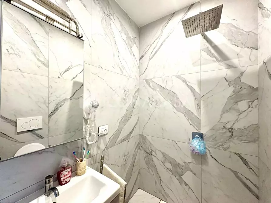 Immagine 9 di Appartamento in vendita  a Pontedera