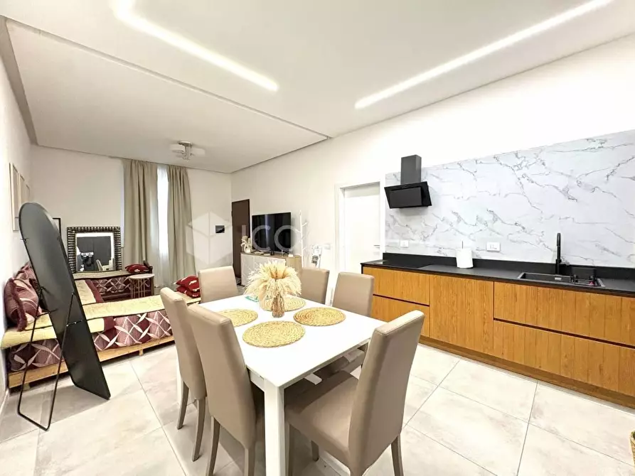 Immagine 4 di Appartamento in vendita  a Pontedera