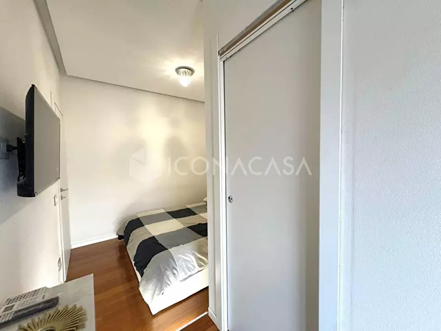 Immagine 13 di Appartamento in vendita  a Pontedera