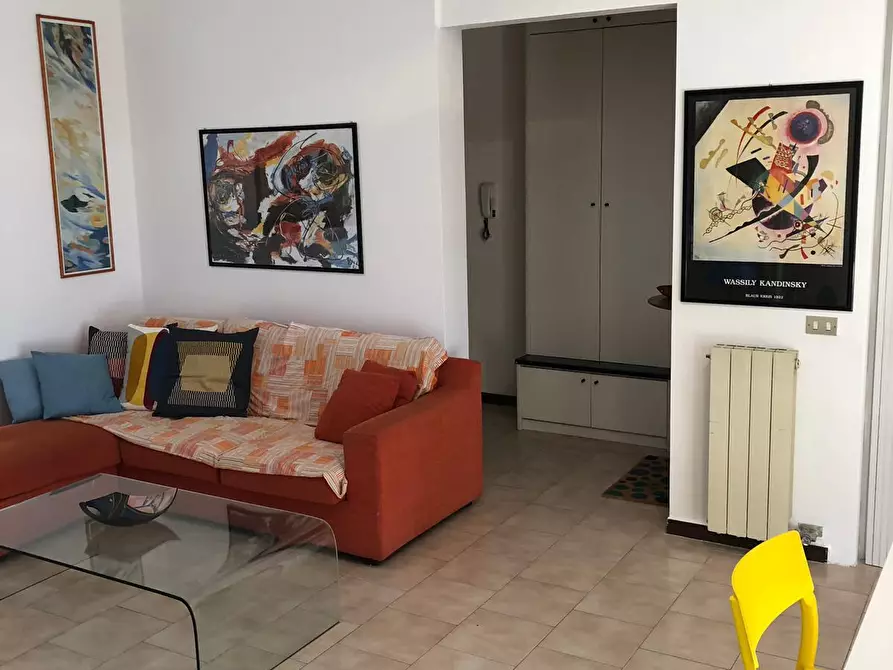 Immagine 2 di Appartamento in affitto  a Massa