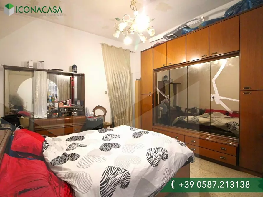 Immagine 11 di Appartamento in vendita  a Pontedera