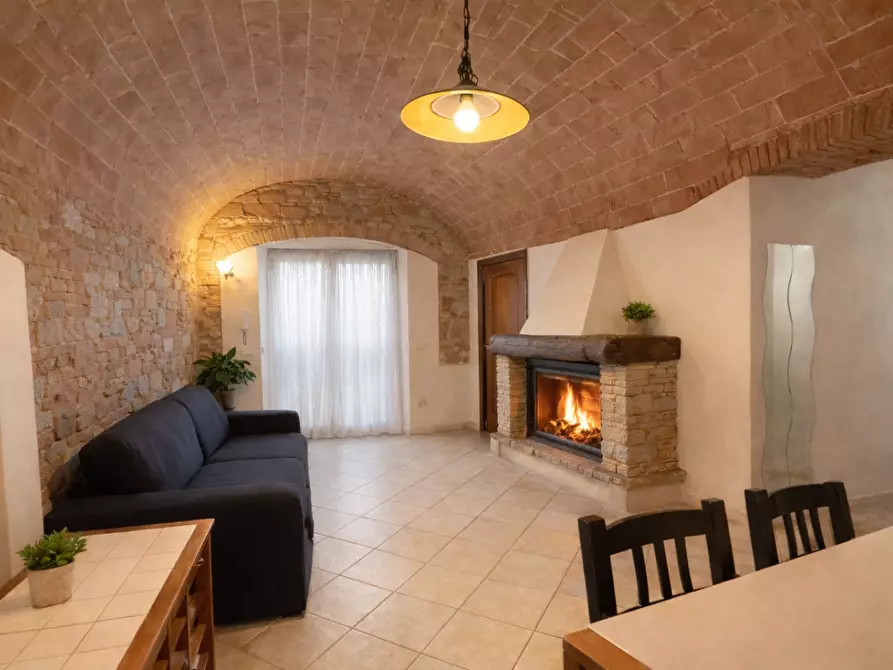 Immagine 1 di Appartamento in affitto  a Vicopisano