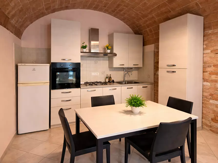 Immagine 3 di Appartamento in affitto  a Vicopisano