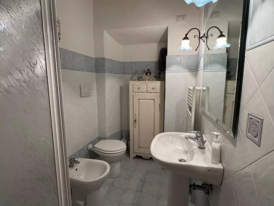 Immagine 6 di Appartamento in vendita  a Suvereto