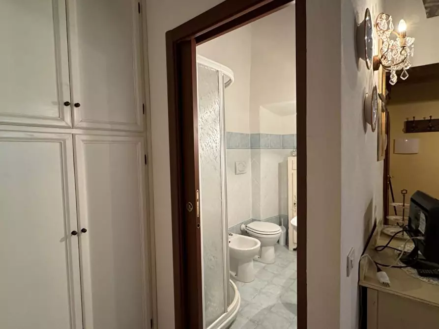 Immagine 7 di Appartamento in vendita  a Suvereto