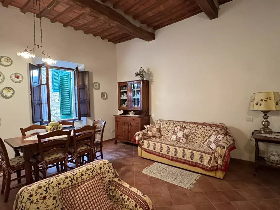 Immagine 4 di Appartamento in vendita  a Suvereto