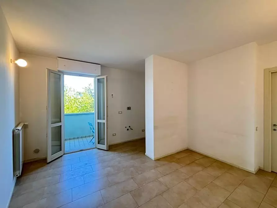 Immagine 4 di Appartamento in vendita  a Pontedera