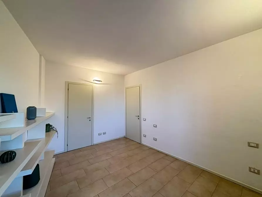 Immagine 16 di Appartamento in vendita  a Pontedera