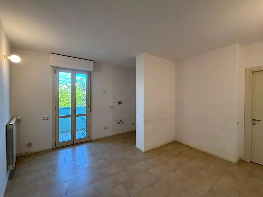 Immagine 5 di Appartamento in vendita  a Pontedera