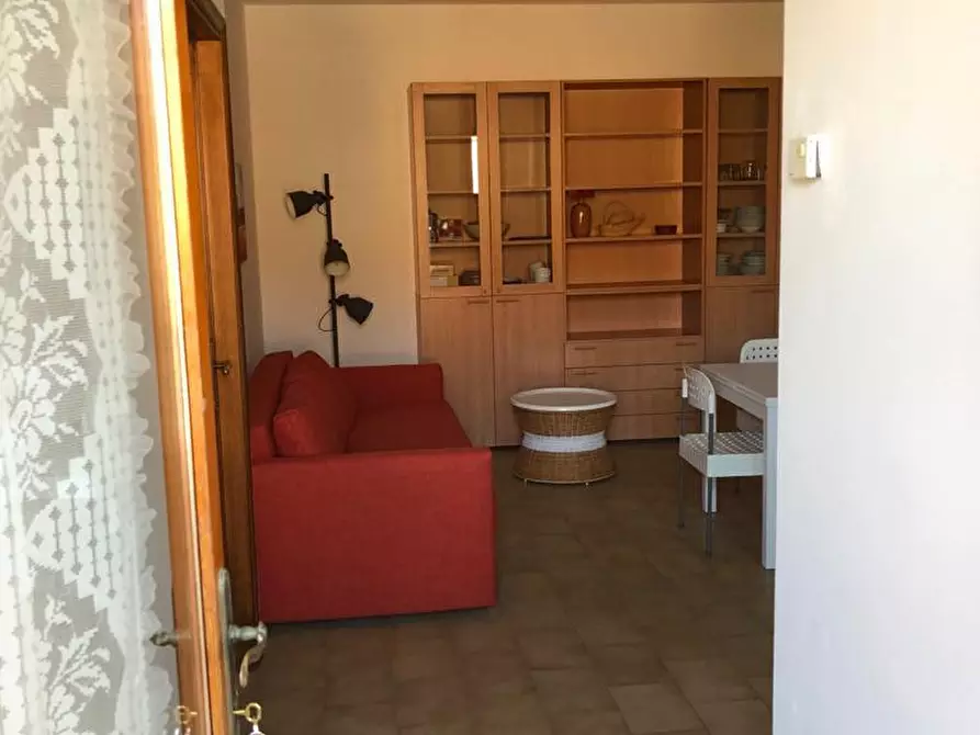 Immagine 2 di Appartamento in affitto  a Massa