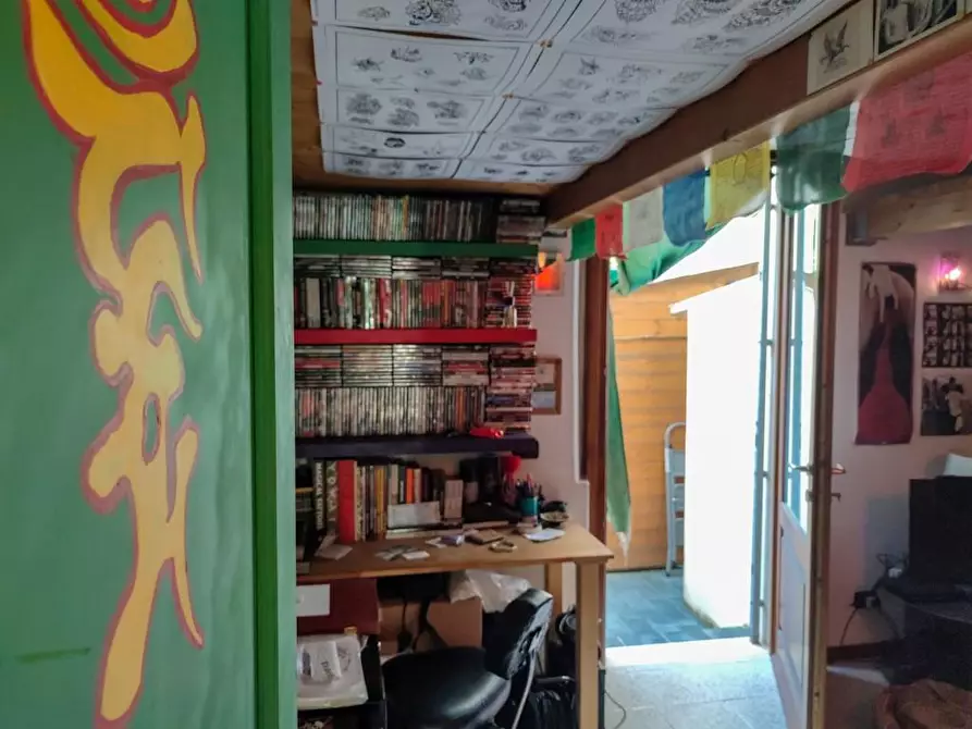 Immagine 33 di Appartamento in vendita  a Camaiore