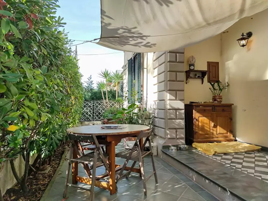 Immagine 26 di Appartamento in vendita  a Camaiore