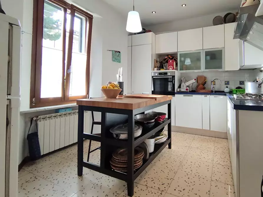 Immagine 23 di Appartamento in vendita  a Camaiore