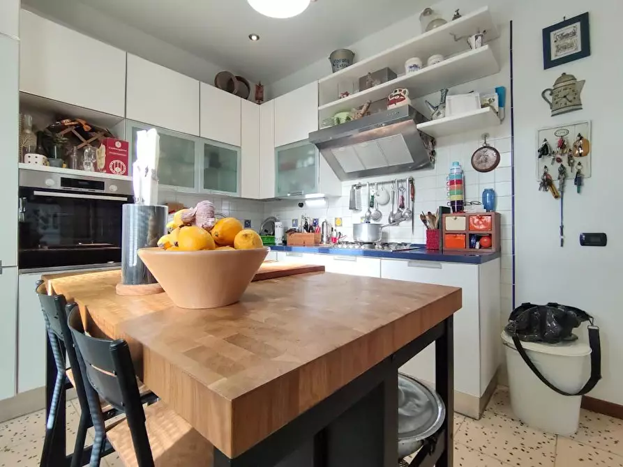 Immagine 25 di Appartamento in vendita  a Camaiore