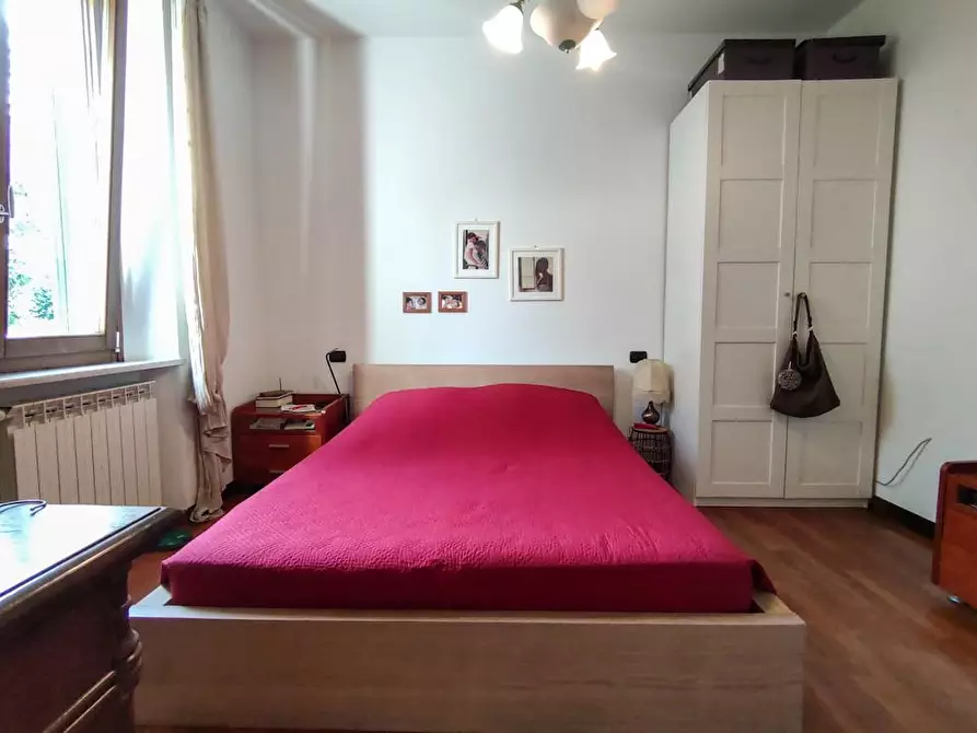 Immagine 11 di Appartamento in vendita  a Camaiore