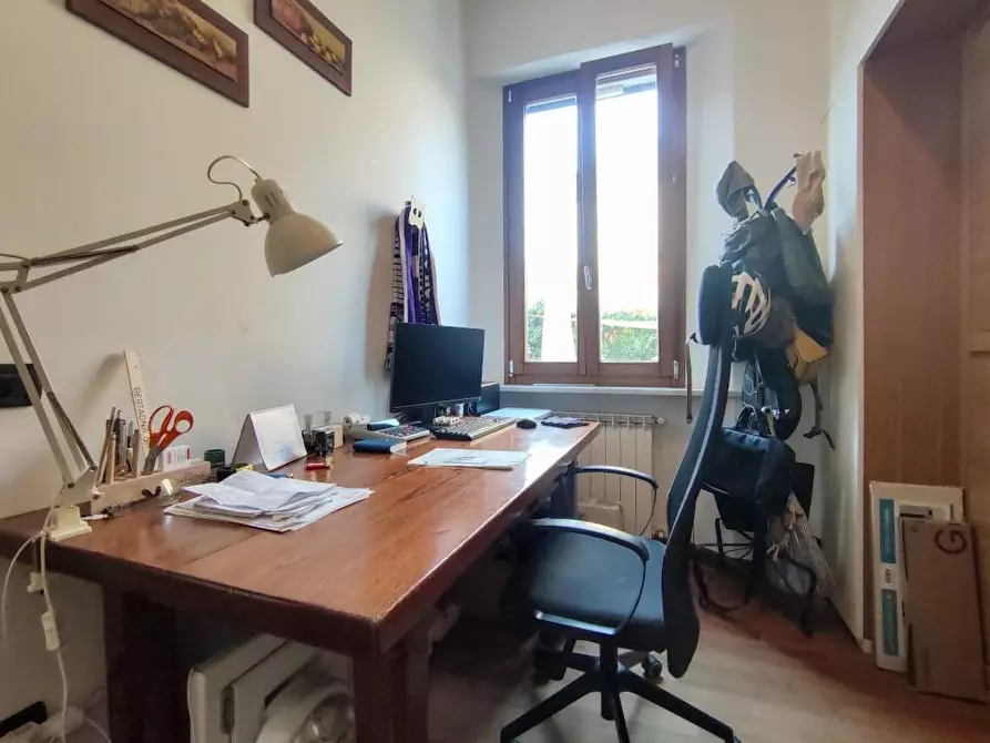 Immagine 29 di Appartamento in vendita  a Camaiore