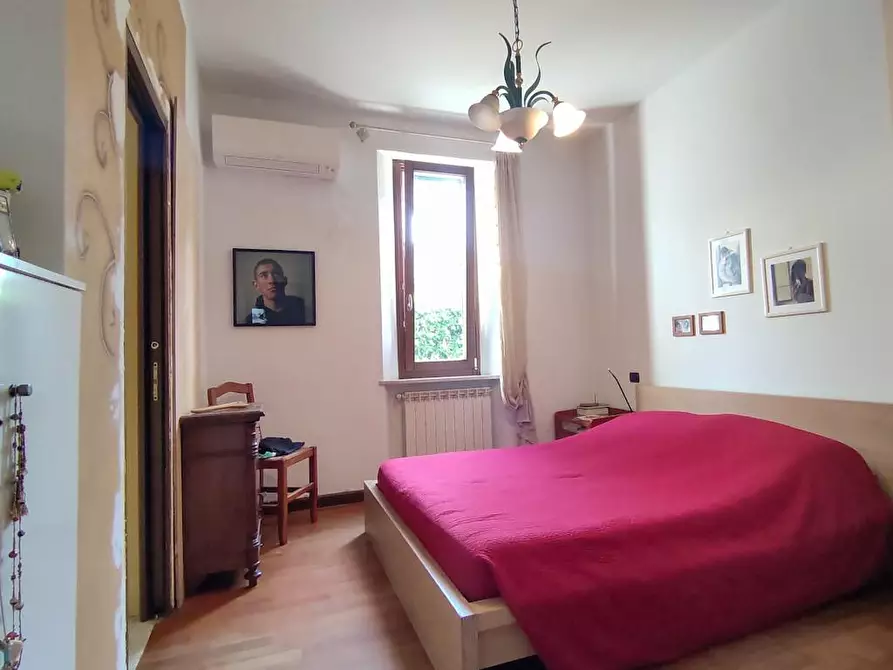 Immagine 8 di Appartamento in vendita  a Camaiore