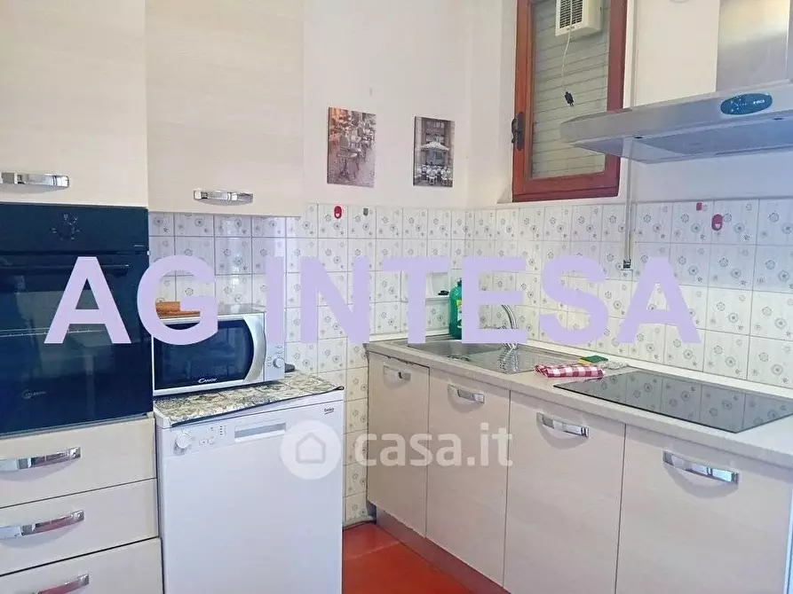 Immagine 28 di Appartamento in vendita  a Pisa