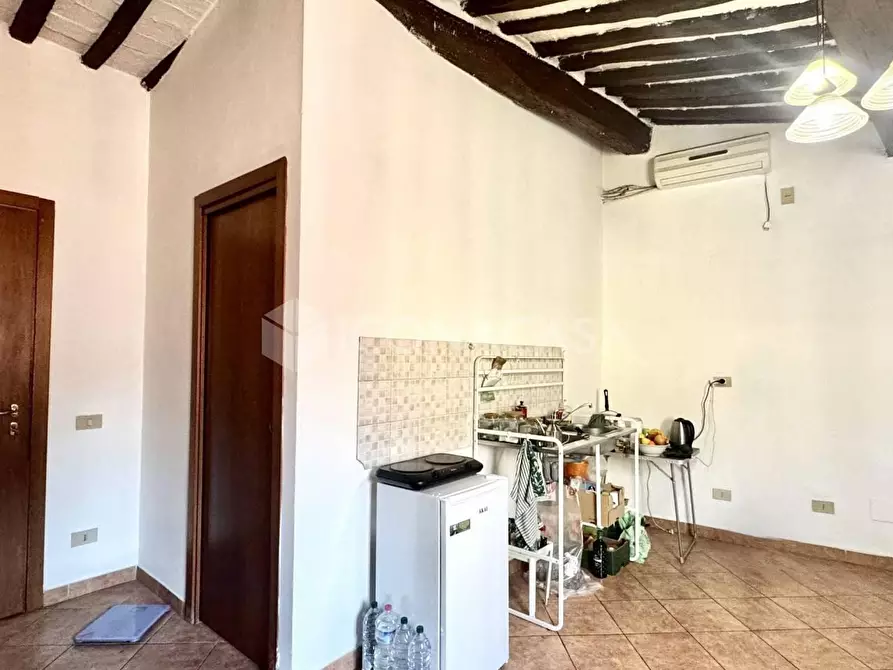 Immagine 2 di Appartamento in vendita  a Buti