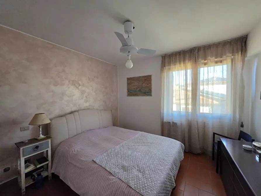 Immagine 17 di Casa bifamiliare in vendita  a Livorno