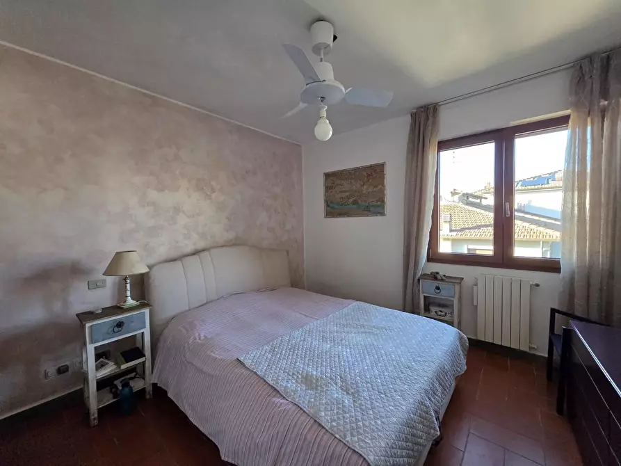 Immagine 16 di Casa bifamiliare in vendita  a Livorno