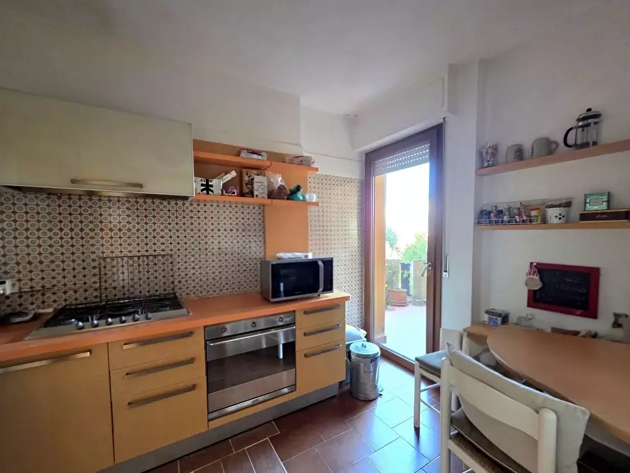 Immagine 4 di Casa bifamiliare in vendita  a Livorno