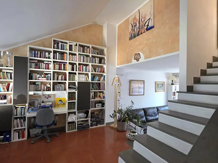 Immagine 24 di Casa bifamiliare in vendita  a Livorno