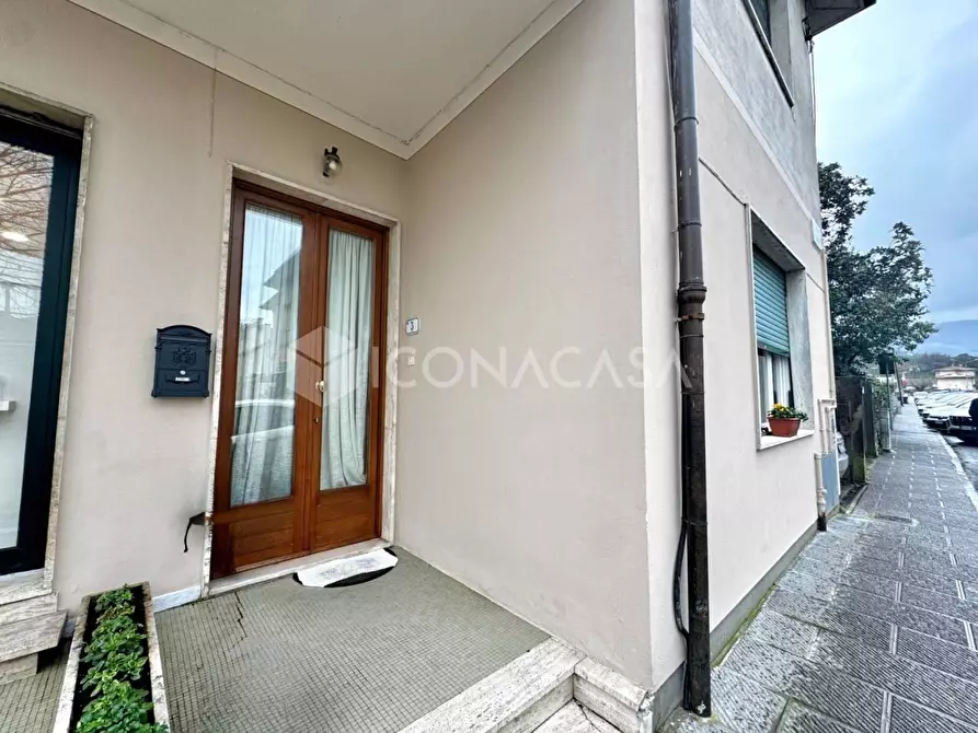 Immagine 21 di Appartamento in vendita  a Buti