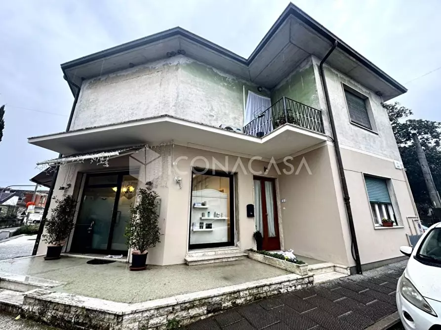 Immagine 22 di Appartamento in vendita  a Buti